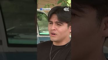 Chase suspect crashes into NW Houston home, injures man sleeping, HPD says