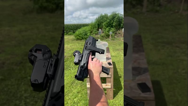 That’s a fast finger 👉👀