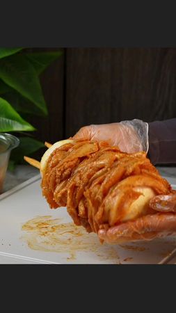 سيخ شاورما منزلي طعمه خطير وبأسهل طريقة 🔥 مع تومية ومخلل فوري 🌮 Shawa...