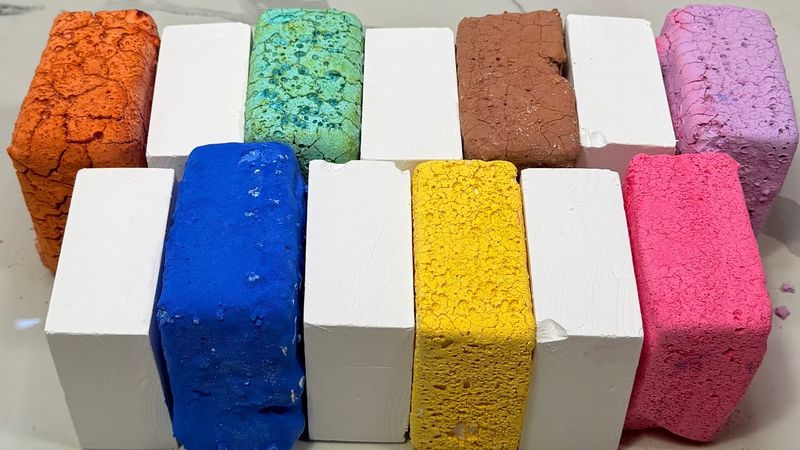 Pasted and Fresh Blocks Gym CHALK ASMR | Oddly Satisfying