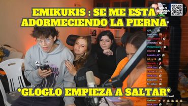 GLOGLO SE SIENTA EN LAS PIERNAS DE EMIKUKIS