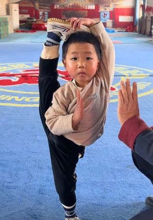 Real kungfu skills show🙏🙏 Not sponsored / No brand collaboration #fyp...