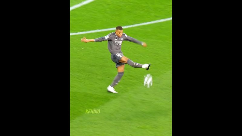 100% Epic Skills in Football 🫣