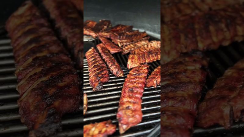 А он знает толк😂😂😂