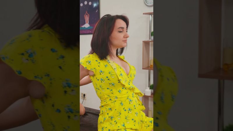 Deep tissue leg and thigh massage for Maria #legmassage