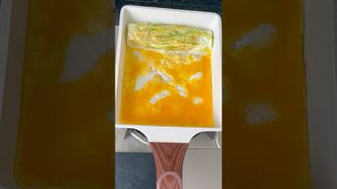 Quick and Easy Breakfast: Classic Zucchini Omelet #breakfastfood #heathybreakfast #cooking #food