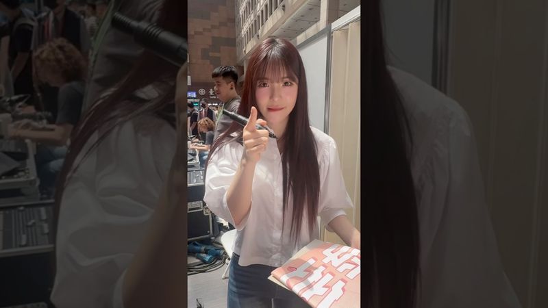 多慧啊我遠在花蓮在教召還這麼想妳 妳竟然滿腦子只有許光漢？🤣​⁠@lee_dahye #李多慧 #이다혜 #fancam #cheerleader #shorts