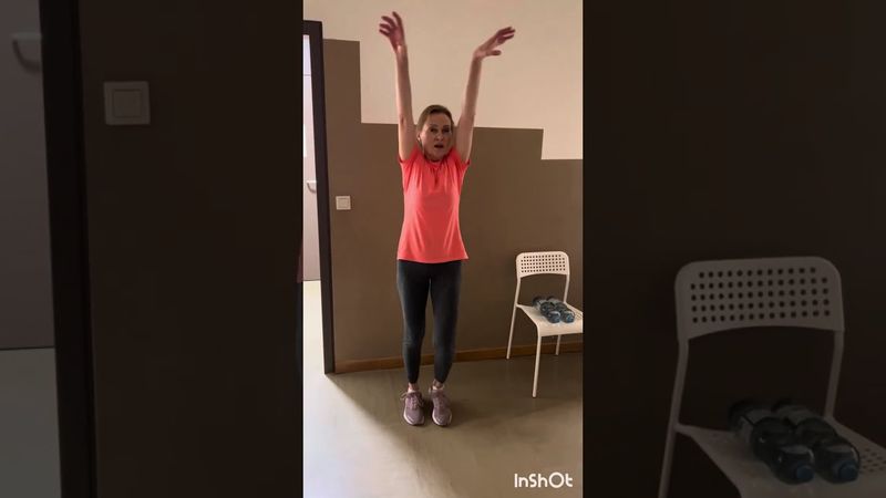 ➡️ТВОЯ ПОПА БІЛЬШЕ НЕ БУДЕ КОЛИШНЬОЮ! Вправи, що змінюють форму🌰#фітнес #happyjenya #тренування