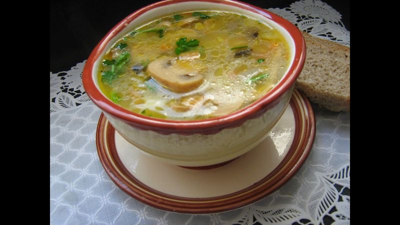 Грибной суп из шампиньонов с пшеном. Быстро и просто