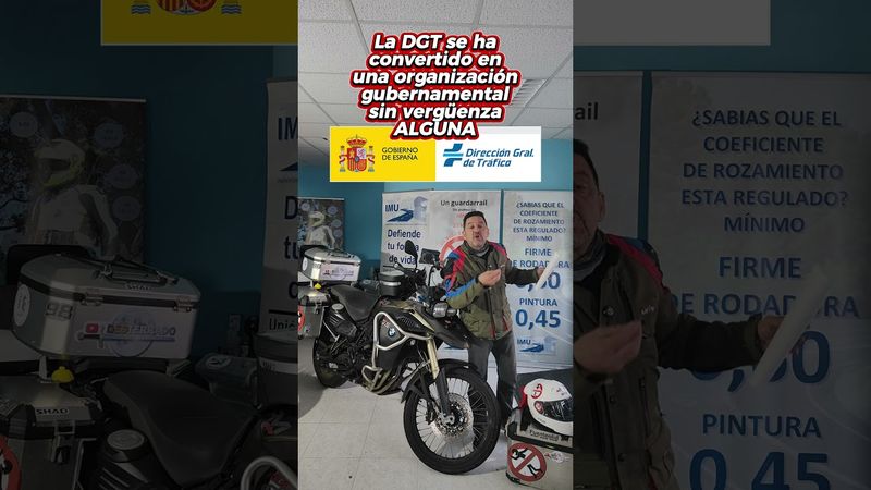 LOS TRIÁNGULOS NO SE PUEDEN COLOCAR 😡👉 #PERE NAVARRO DE LA #DGT LA VUELVE A LIAR 👈😳