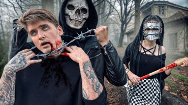 МЕНЯ ПЫТАЕТСЯ УБИТЬ НОВЫЙ МАНЬЯК КИЛЛЕР. КТО ОН?