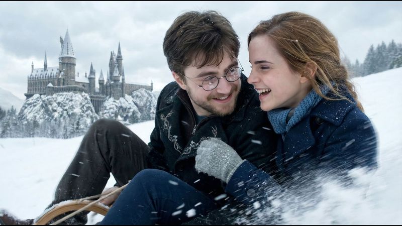 Harry and Hermione: Romantic winter fun! (Harione)