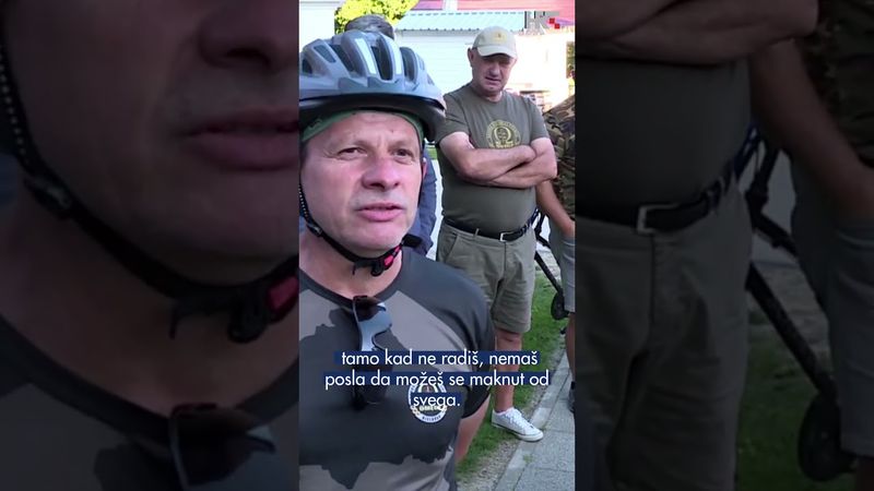 Biciklom putuju 380 km do Knina u čast poginulim suborcima