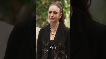 Alba no se deja intimidar por Atocha #Amanecer #Uninovelas