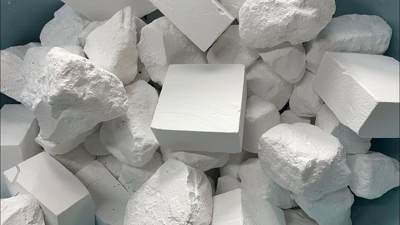 Fresh Chalk Comparison - Day 8 - #18daysofloveasmr birthday collab with @AquariusDustASMR 💕💕