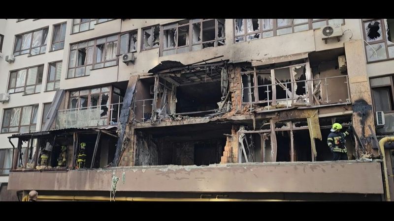 Buildings damaged in Ukraine's capital after overnight strikes | AFP