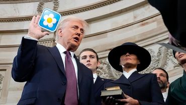 Инаугурация Трампа, но под тему погони из Смешариков