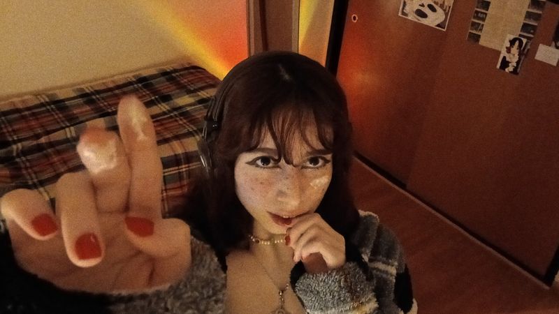 CHICA RANDOM TE HACE ASMR SUAVECITO ࿐ ࿔ ˚:⋆