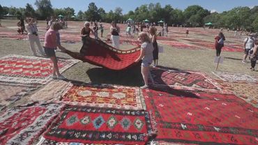 Нидерландец собрал почти 1000 старинных болгарских ковров