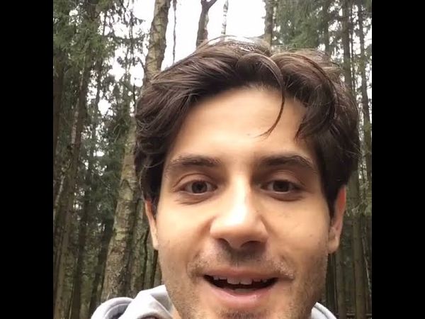 Послушайте! В.В.Маяковский (Отрывок) Марк Богатырев.