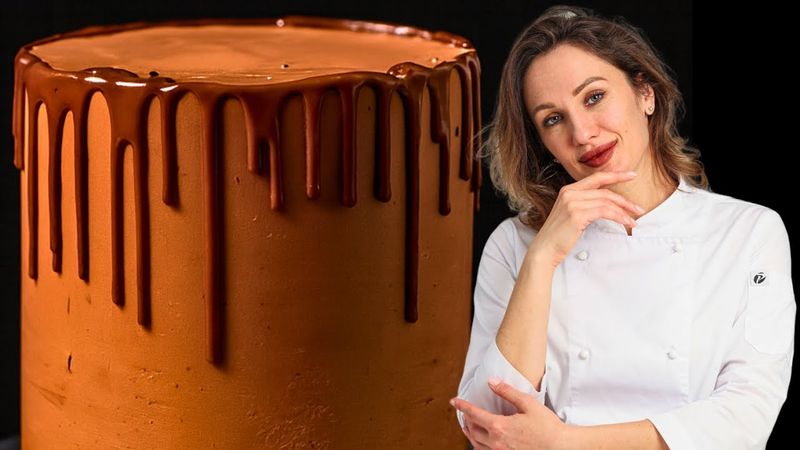 Все делают это НЕПРАВИЛЬНО! Показываю, как растопить шоколад и получить идеальные потёки