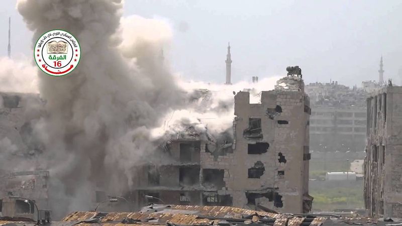 حلب الخالدية استهداف تجمعات لقوات الأسد بقذائ مدفع جهنم 12 4 2015