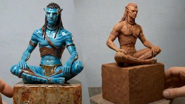 Time lapse sculpting Jake Sully figure of Avatar