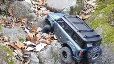 non-tuned yk4083  rock crawling