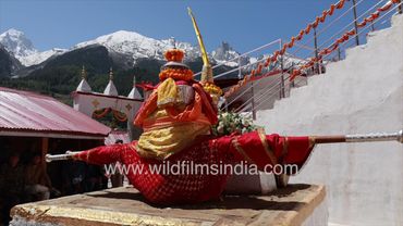 Bagpipes in the high Himalaya! Garhwal Rifles band at Mukhba Temple for migration of Gangotri idol