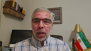 مشروطه و  دروغ  خاتمی چی ها