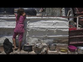 At least 30 Palestinians killed in Israeli attacks across Gaza