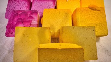 Yellow and Pink Pasted Gym Chalk Crush | ASMR Satisfying Crunch & Powder | sped up / fast at the end