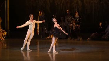 Maria Ilyushkina Nikita Korneyev Black Swan adagio (Mariinsky Ballet)