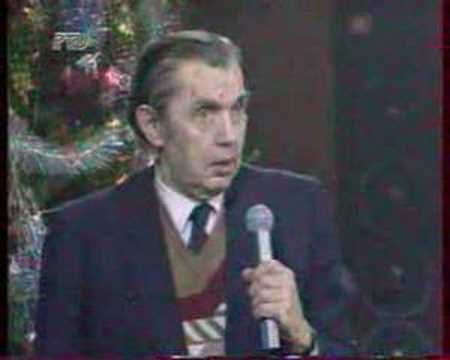 Роберт Рождественский