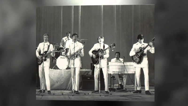 ВИА "Весёлые ребята": Когда молчим вдвоём