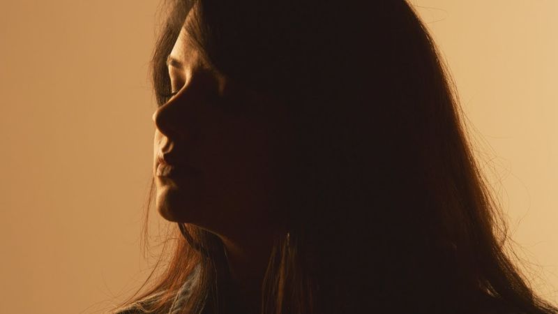 El Dios Que Me Llamó - Damaris Guerra - Video Oficial