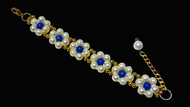 simple and easy tutorial of beaded bracelet…🤍