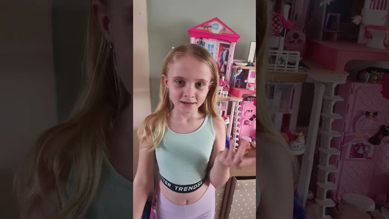 How to do a split and a cartwheel🤸