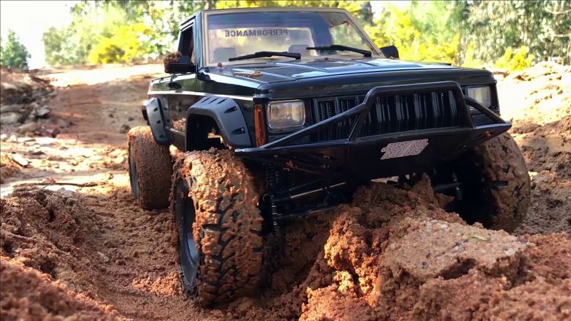 RC Car SCX10 II Cherokee Pickup Trail Rig