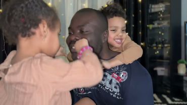 Скоро собираемся спать. А дети видимо не хотят спать 😃