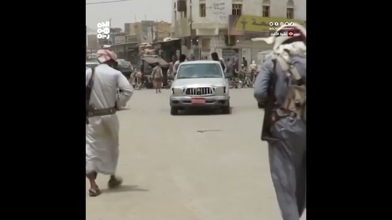 مليشيا الحوثي تعدم ميدانياً شاباً في نقطة تفتيش بالجوف