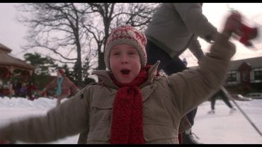 Один дома.Эта зубная щётка одобрена стоматологической ассоциации(6/17)