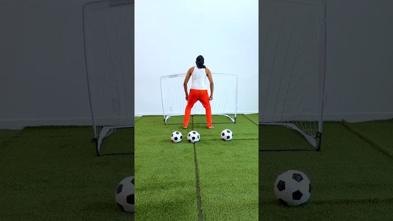 Guess The FAKE Soccer Ball!