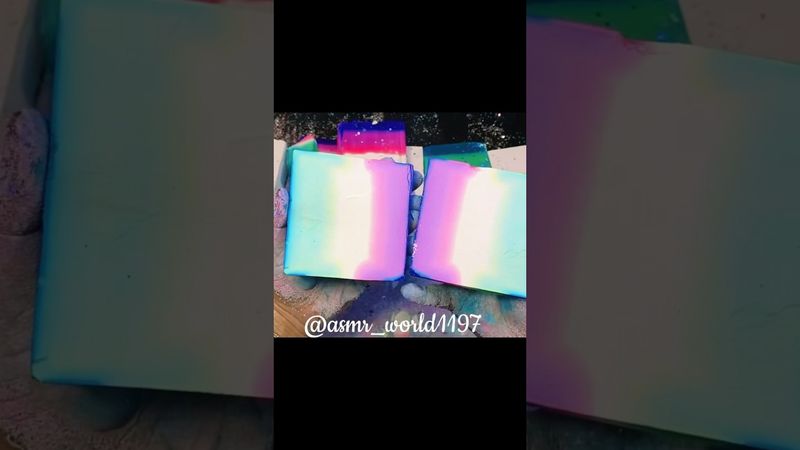 Split N Crush #oddlysatisfying #slime #relax #soap #relaxing #satisfying #viralvideo #gymchalkasmr