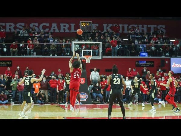 College Basketball (2021-22) Buzzer Beaters