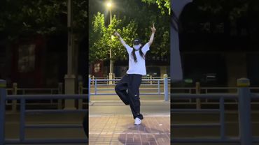 Rock DJ [Robbie Williams] #dance cover