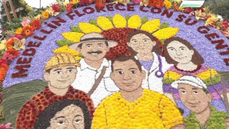 Цветочный фестиваль «Сильетерос» наполнил красками Медельин в Колумбии