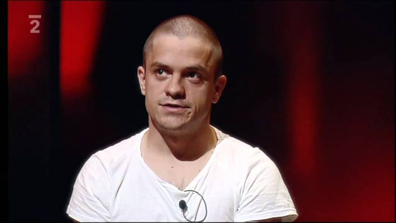 Česká televize - ČT 2 - změna loga (1. října 2012, cca 2:30)