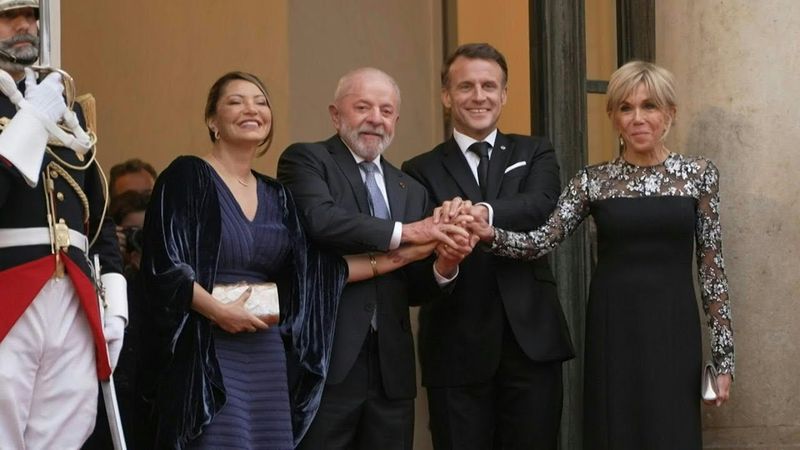 Brazilian President Lula welcomed by Emmanuel Macron at Elysee Palace | AFP