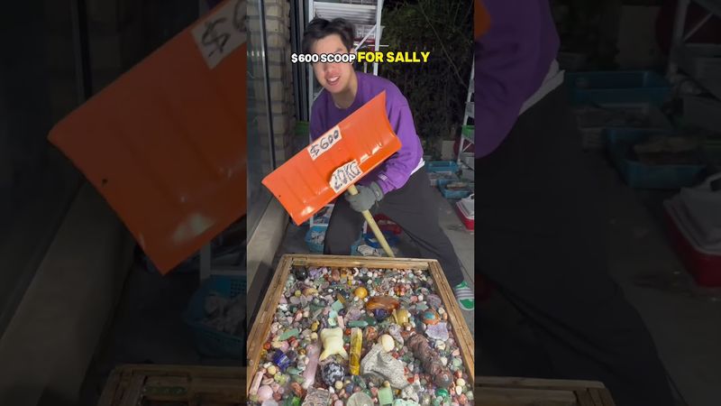 Confetti scoops for Eric, Mia and Sally #crystals #crystalshop #crystalwholesaler #crystalconfetti